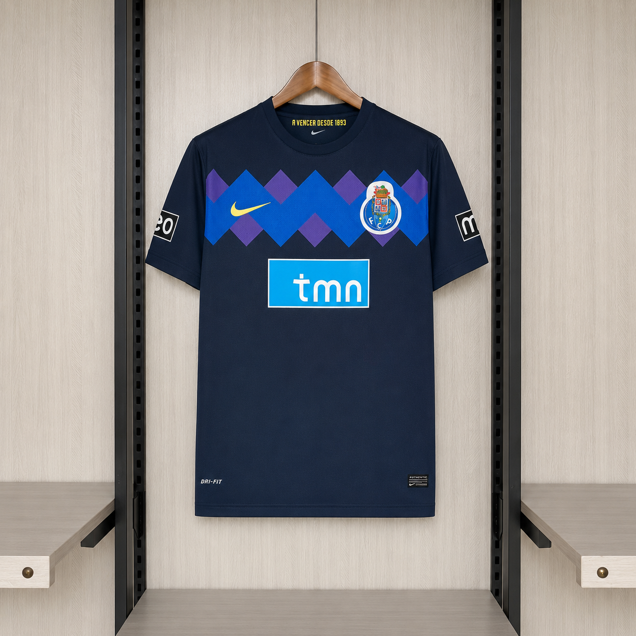 Retro Porto 11/12 Away