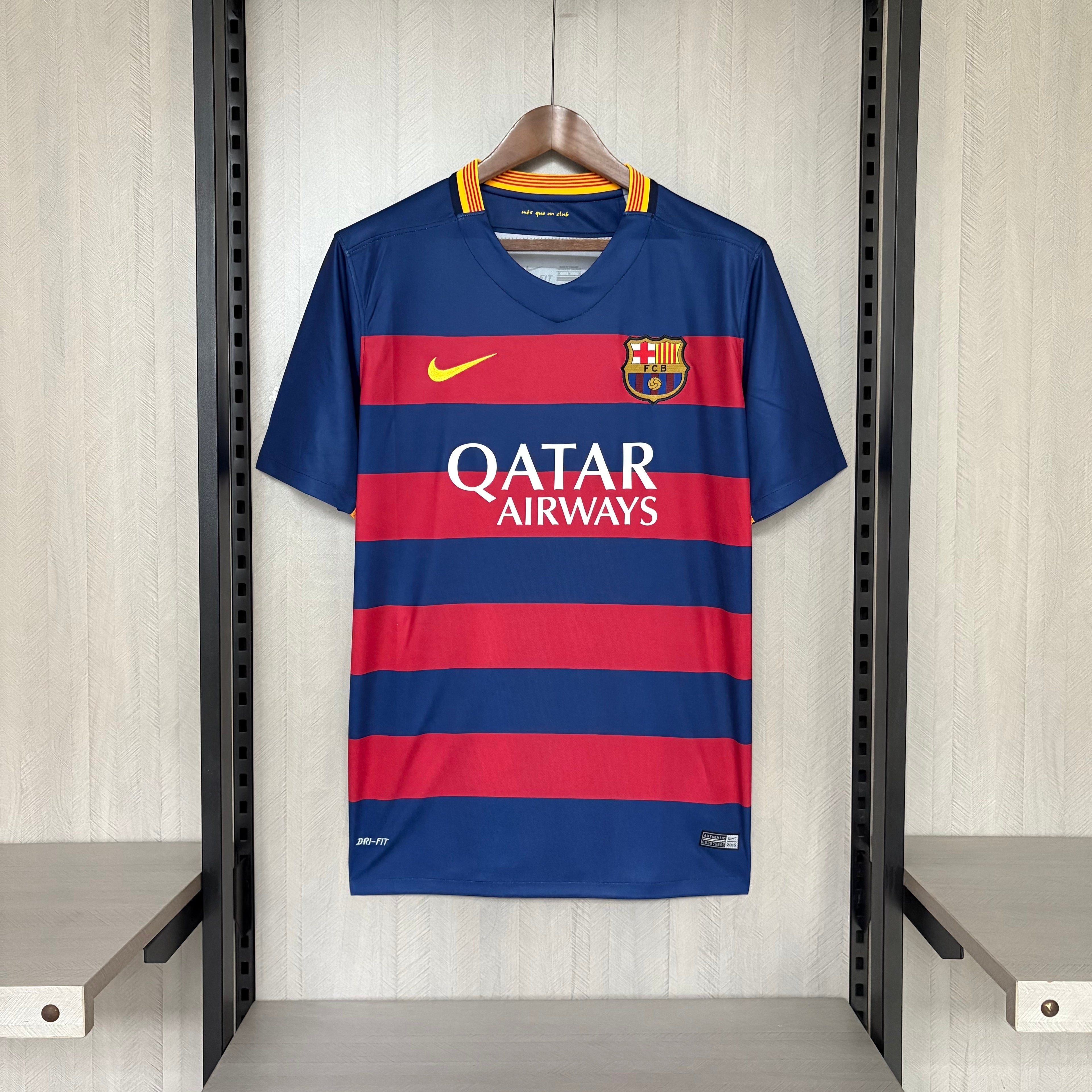Retro FC Barcelona 15/16 Home