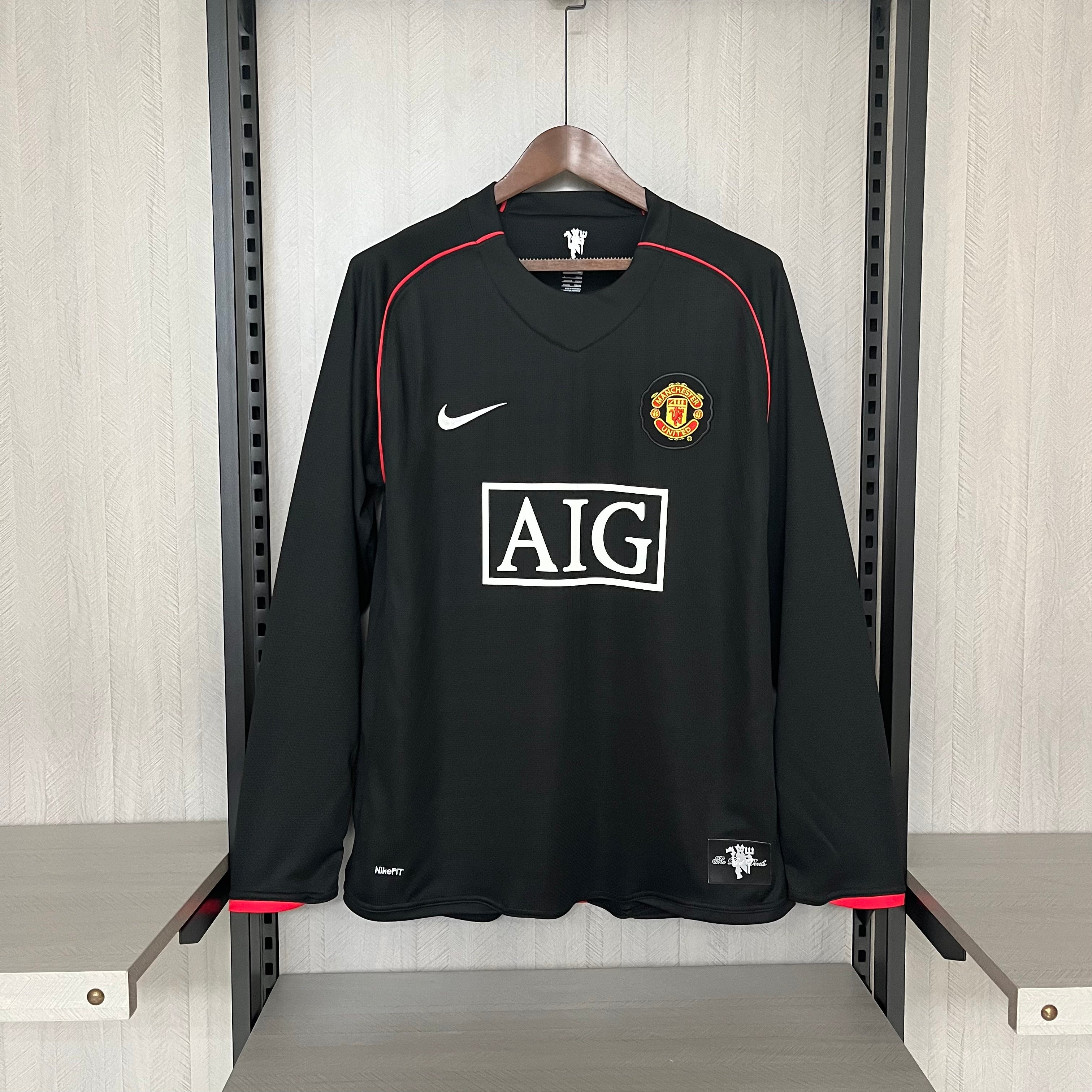 Retro Manchester United 07/08 Away